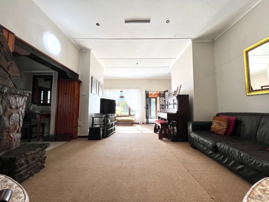 4 Bedroom Property for Sale in Sunridge Park Eastern Cape